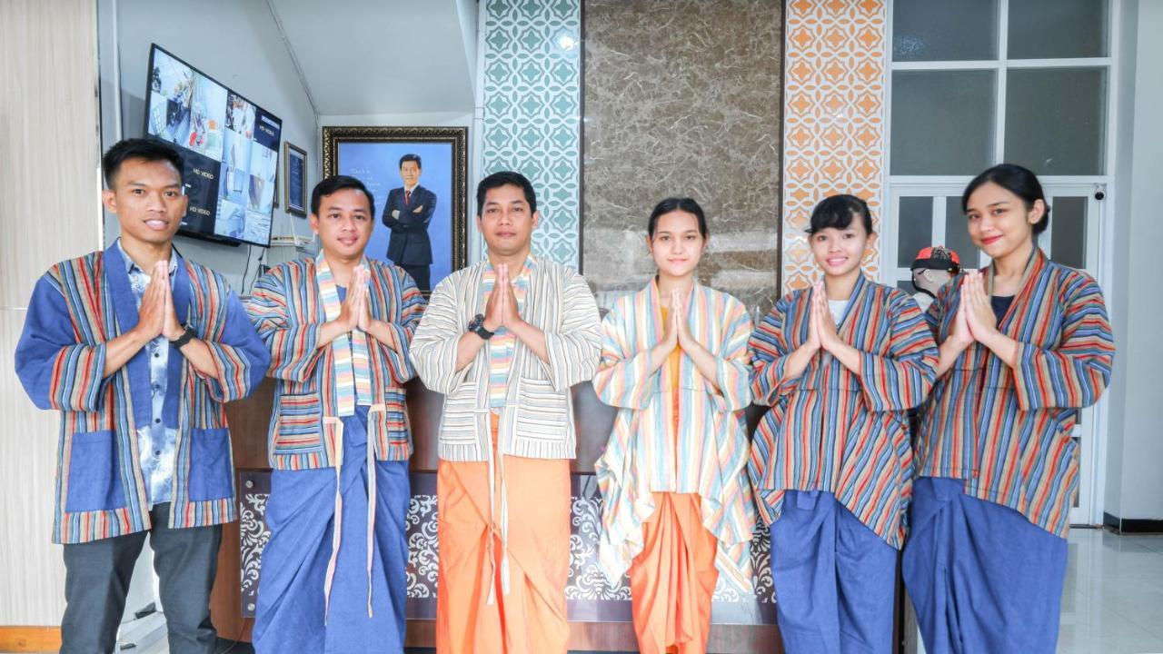 Cabin Hotel Sutomo Yogyakarta Eksteriør billede