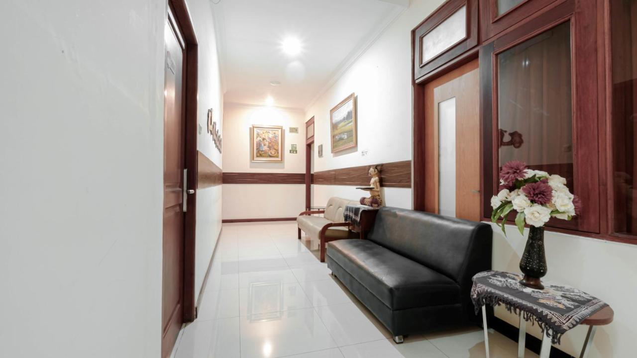 Cabin Hotel Sutomo Yogyakarta Eksteriør billede