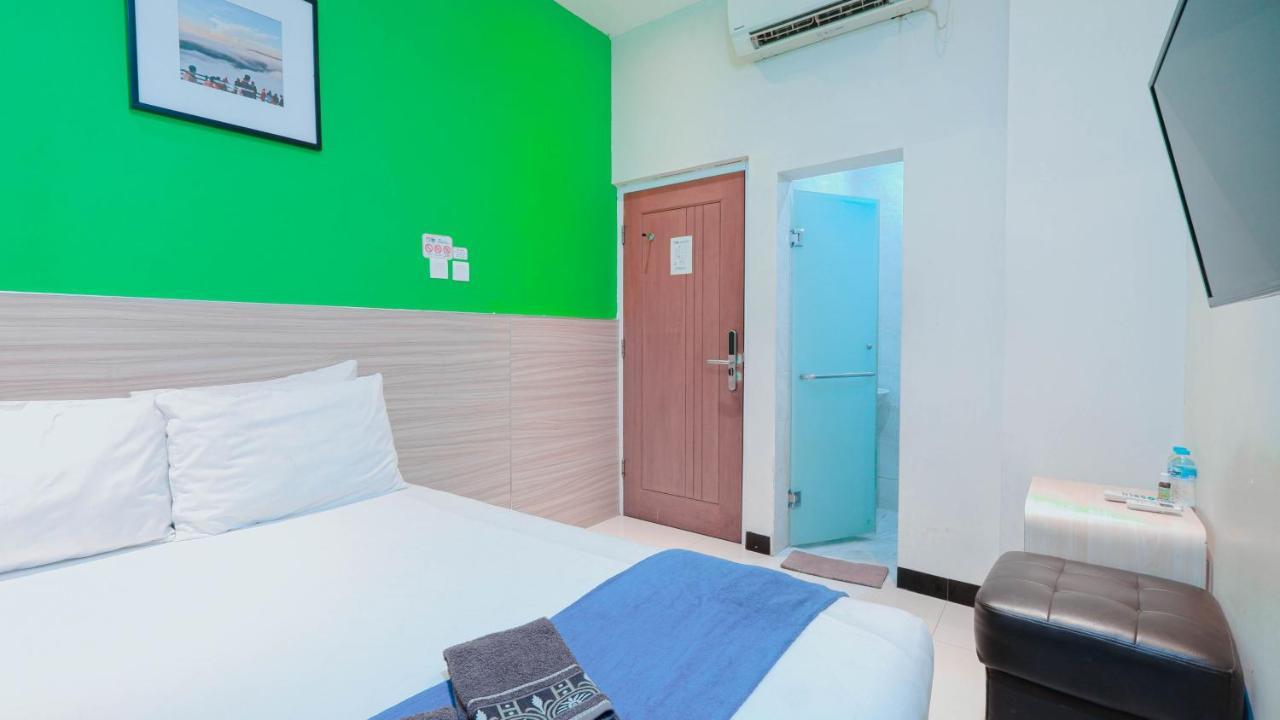 Cabin Hotel Sutomo Yogyakarta Eksteriør billede