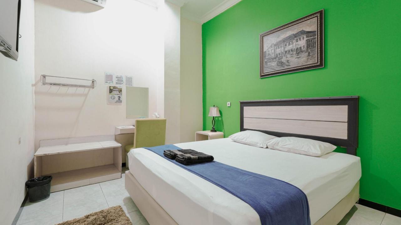 Cabin Hotel Sutomo Yogyakarta Eksteriør billede