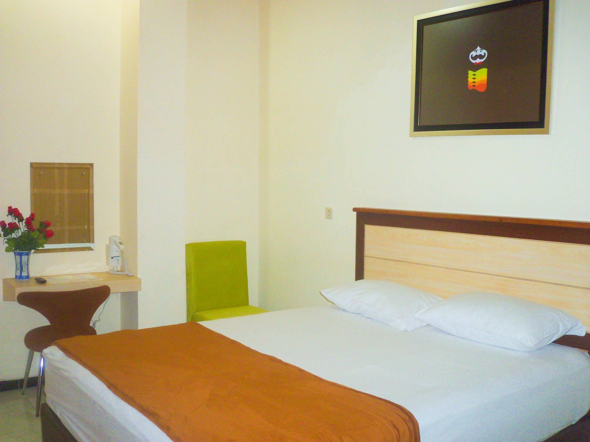 Cabin Hotel Sutomo Yogyakarta Eksteriør billede